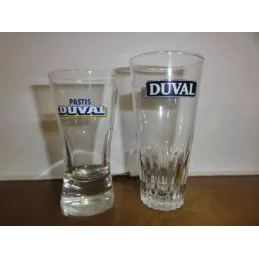 DEUX VERRES PASTIS DUVAL 