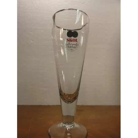 1 VERRE SKOL 40CL