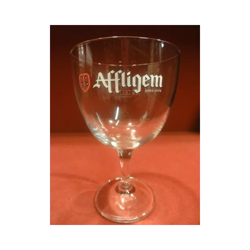 1 VERRE AFFLIGEM 15CL LOGO BLANC SANS LISERE