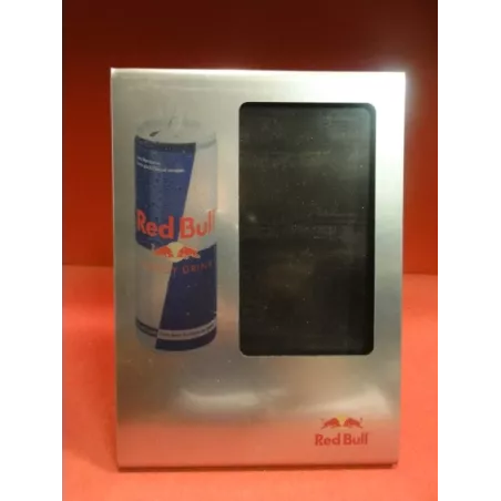 1 PRESENTOIR RED BULL 