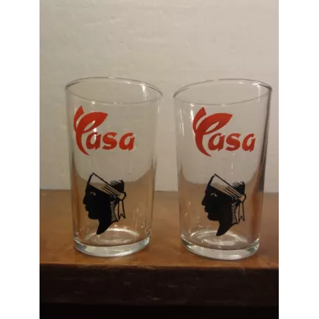 DEUX MINIS VERRES CASANIS HT.7.80CM