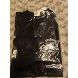 1 TEE SHIRT JACK DANIEL'S TAILLE M