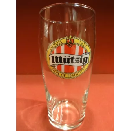 1 VERRE MUTZIG 25CL HT. 13.50CM