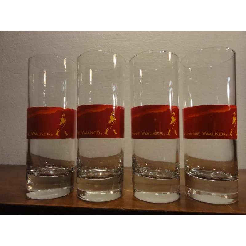 4 VERRES JOHNNIE WALKER  25CL