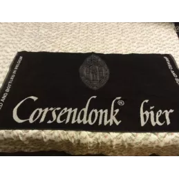 1 SERVIETTE  DE BAIN CORSENDONK