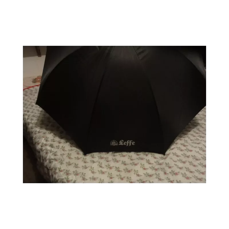 1 PARAPLUIE LEFFE NOIR 