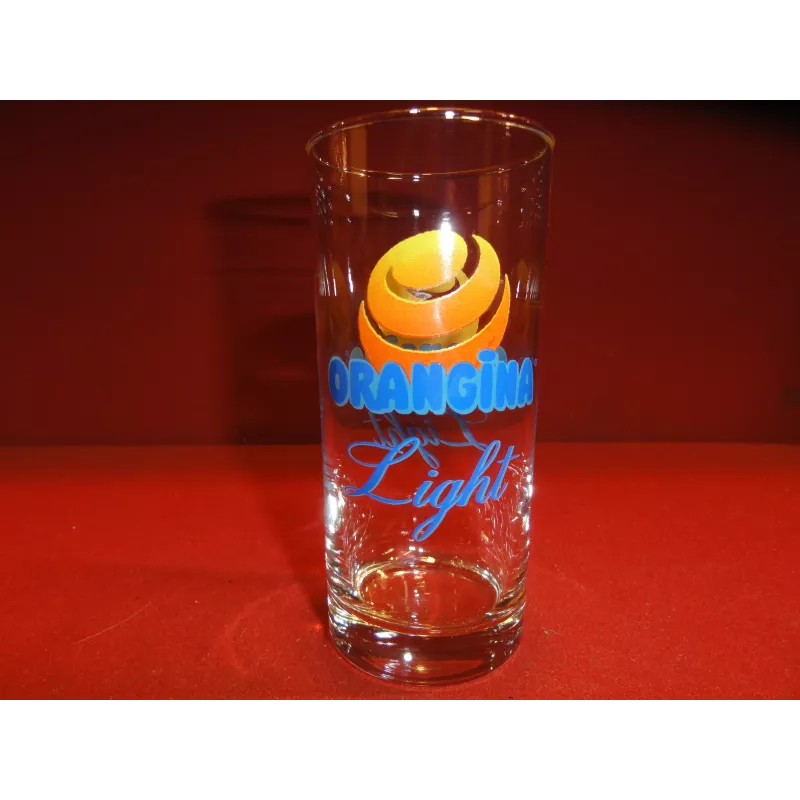 1 VERRE ORANGINA LIGHT