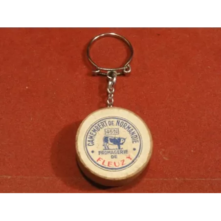1 PORTE CLES CAMENBERT DE NORMANDIE