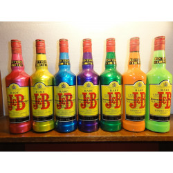 7 BOUTEILLES J&b COLLECTOR  EDITION LIMITEE