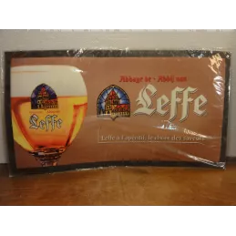 1 TAPIS DE BAR LEFFE 