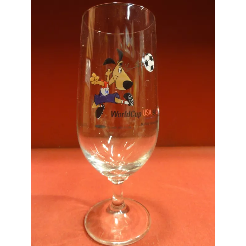 1 VERRE WORLCUP USA 94   25CL