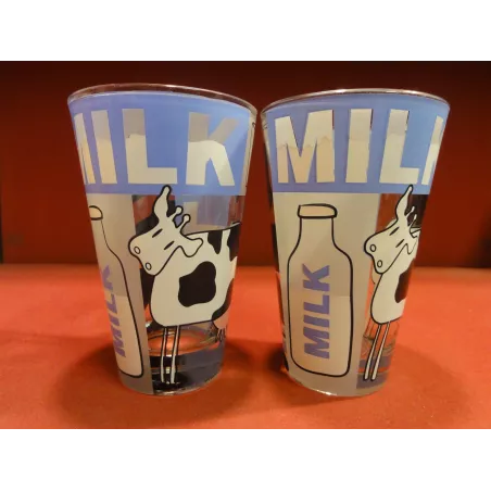 2 VERRES MILK