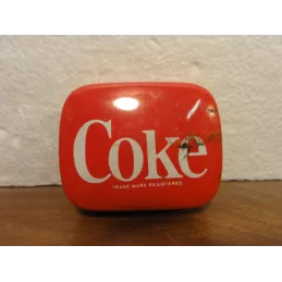 1PETITE BOITE COCA-COLA 