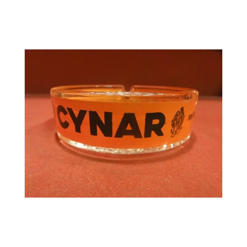 1 CENDRIER CYNAR