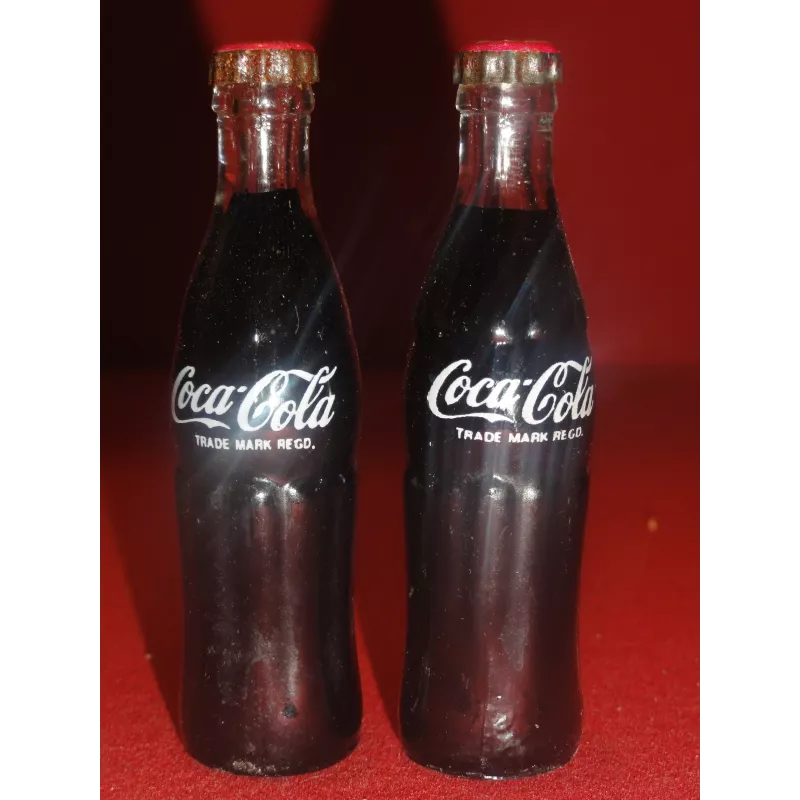 DEUX MINIS BOUTEILLES COCA-COLA 