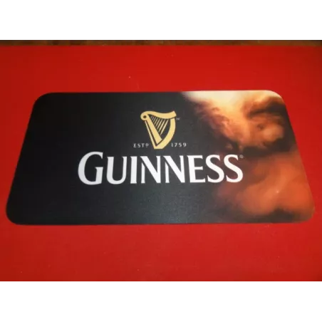 1 TAPIS DE BAR GUINNESS