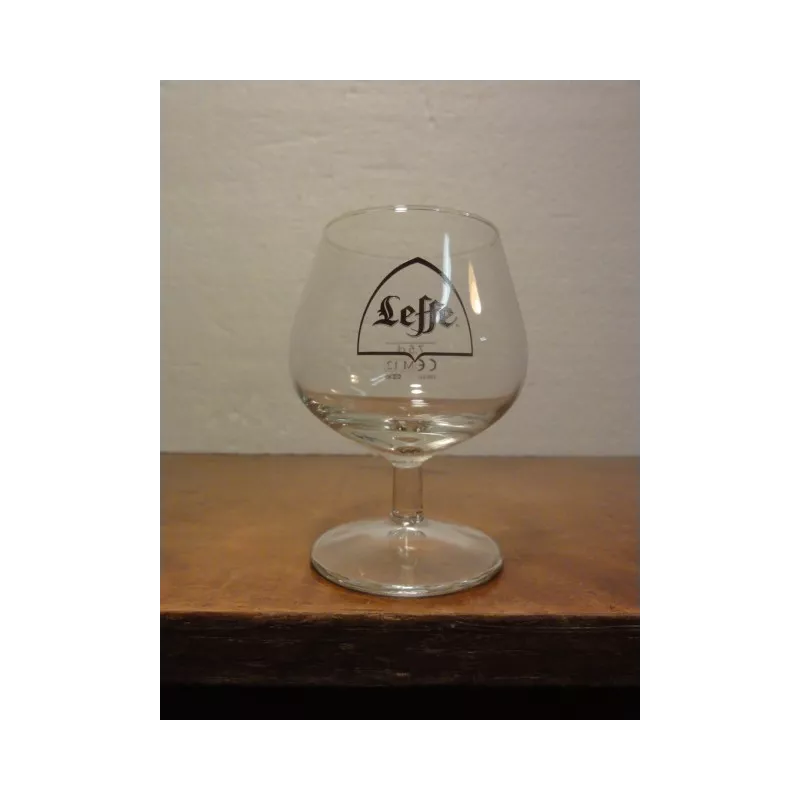 1 MINI VERRE LEFFE 7.5 CL