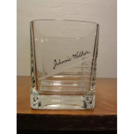 6 VERRES JOHNNIE WALKER  25CL