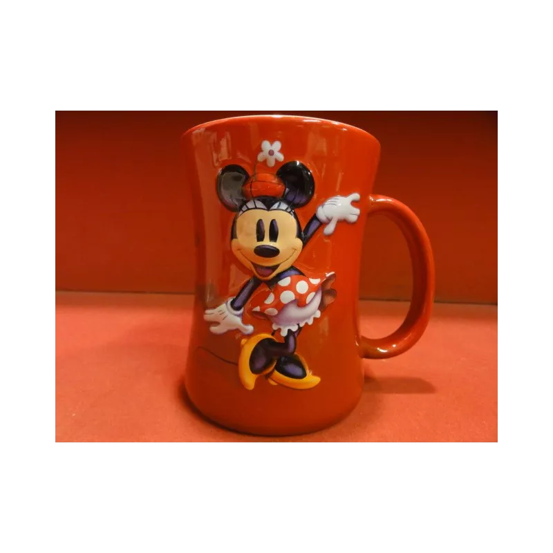 1 MUG DISNEYLAND ROUGE MICKEY