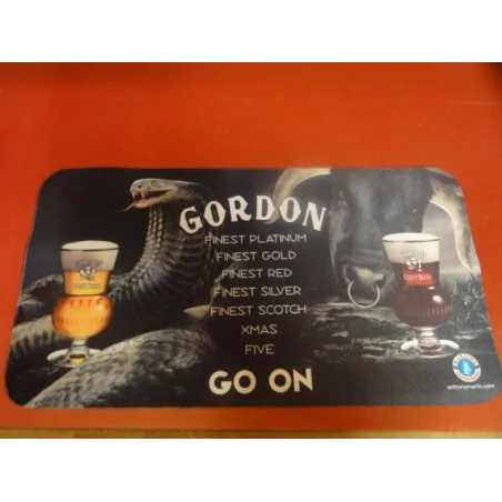 1 TAPIS DE BAR GORDON