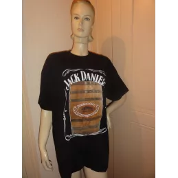 1 TEE SHIRT JACK DANIEL'S  TAILLE XXL