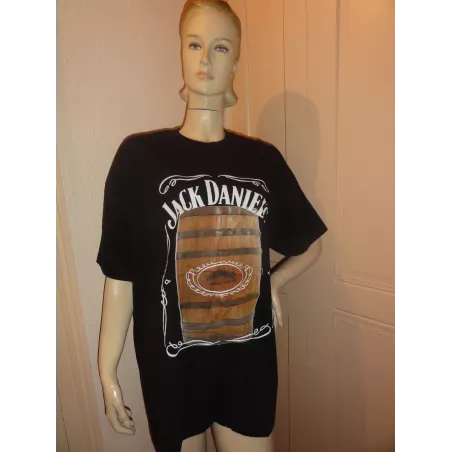 1 TEE SHIRT JACK DANIEL'S  TAILLE XXL