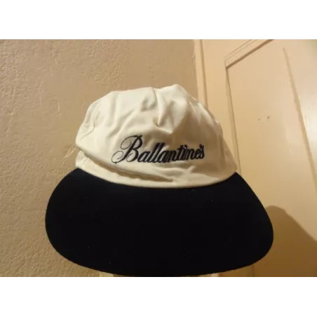 1 CASQUETTE  BALLANTINES  NEUVE