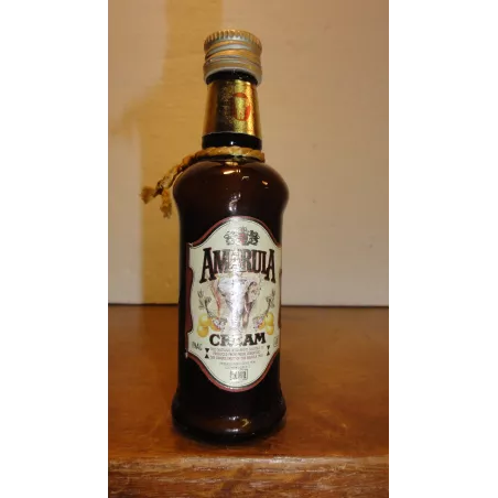 1 MIGNONNETTE  AMARULA 5CL