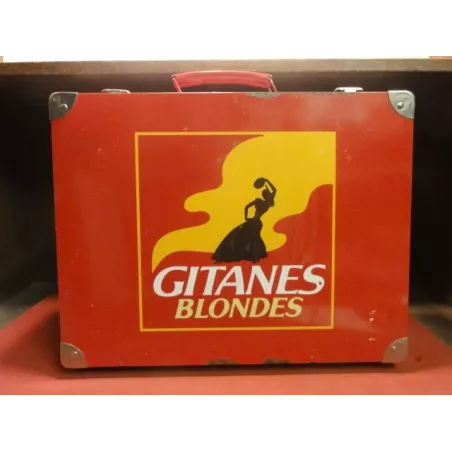 1 MALETTE GITANES BLONDES