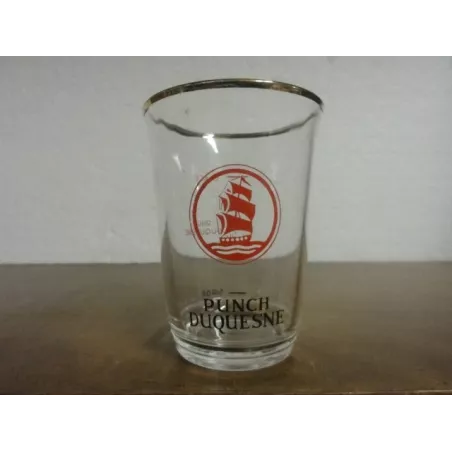 1 VERRE RHUM DUQUESNE HT. 8CM