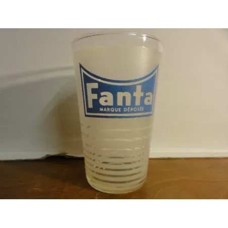 1 VERRE FANTA 