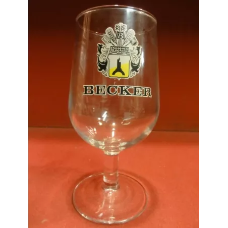 1 VERRE BECKER 25CL A PIED