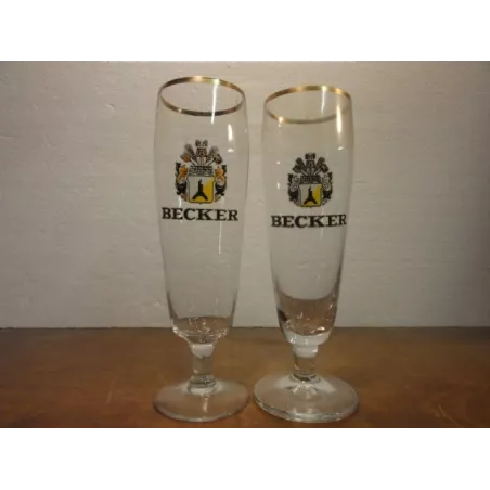 2 VERRES BECKER DIFFERENTS 25CL