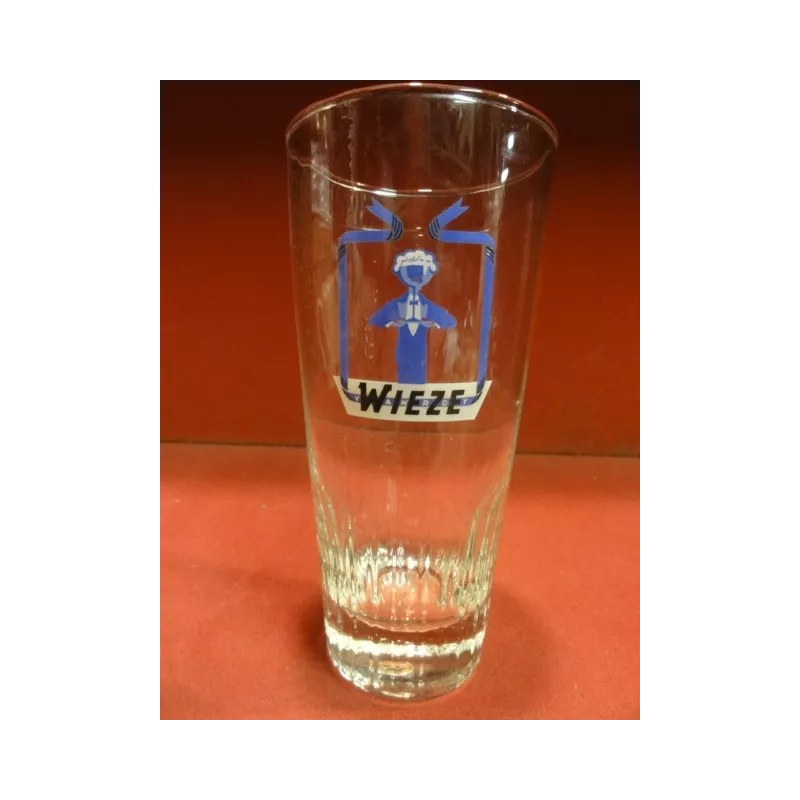 1 VERRE WIEZE 25CL HT. 14.50CM