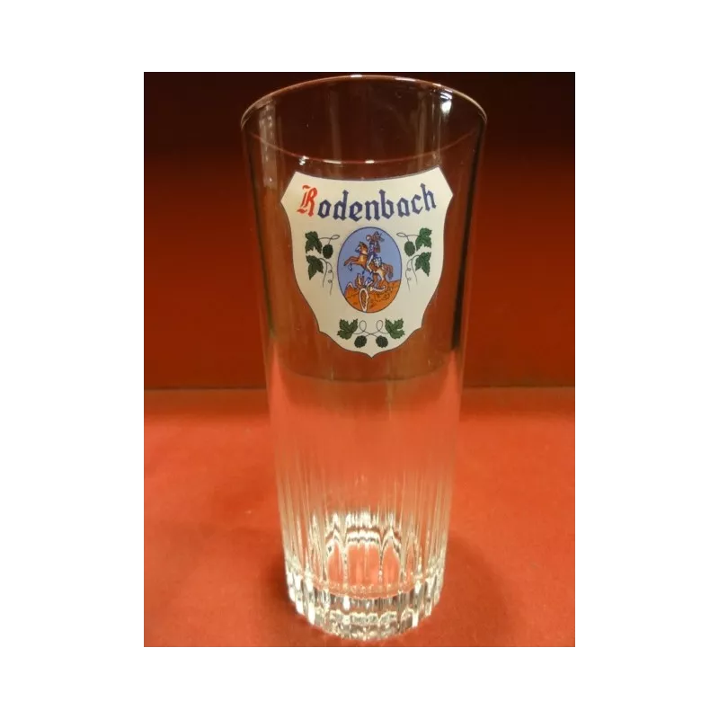 1 VERRE RODENBACH 25CL HT. 14.60CM