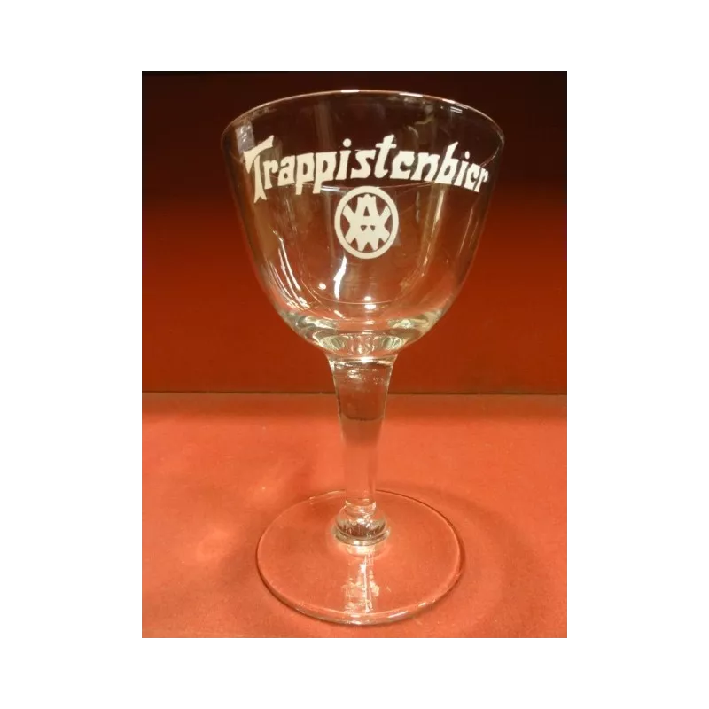 1 VERRE TRAPPISTENBIER 33CL HT.17.10CM