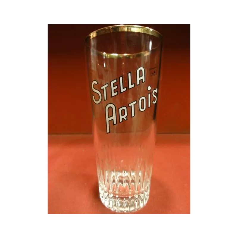 1 VERRE STELLA ARTOIS 25CL HT.14.60CM