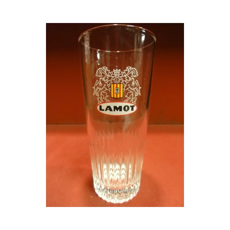 1 VERRE LAMOT 25CL HT.14.80CM