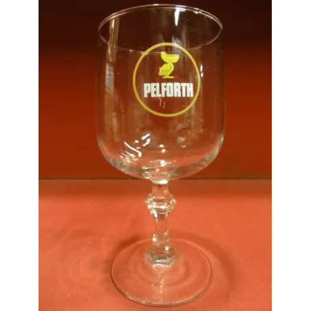 1 VERRE PELFORTH 25CL HT 15.40CM