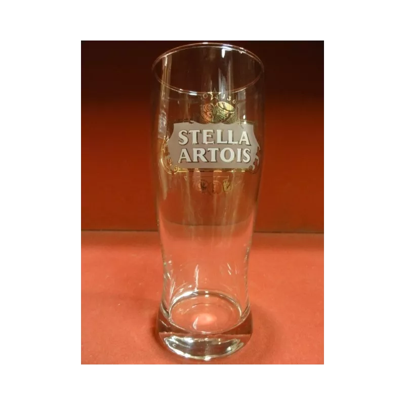 1 VERRE STELLA ARTOIS 25CL HT. 15.20CM