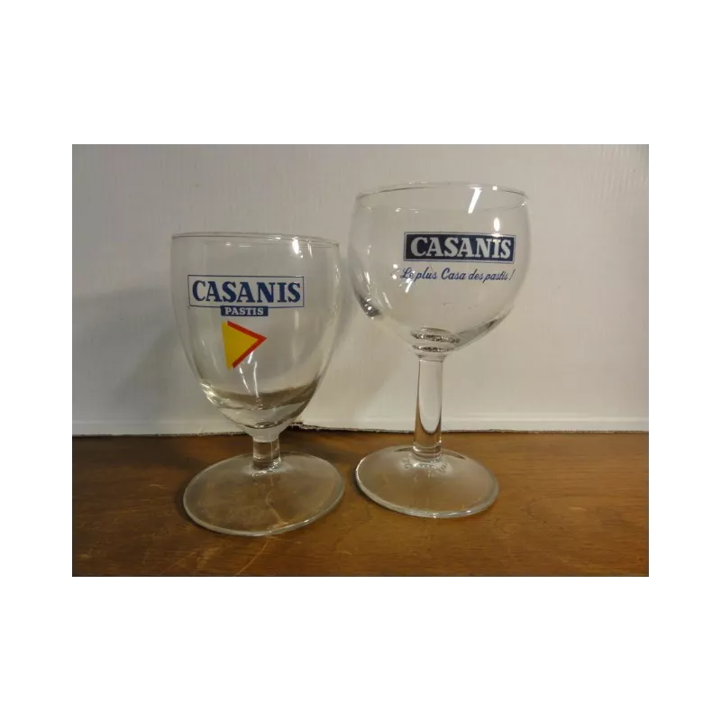 DEUX VERRES CASANIS  