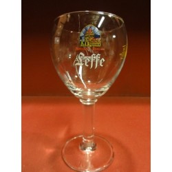 1 VERRE LEFFE COLLECTOR  20CL