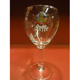 1 VERRE LEFFE COLLECTOR  20CL