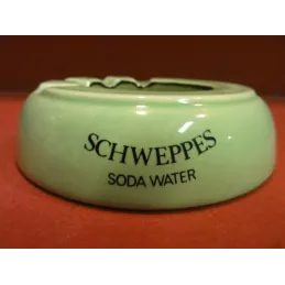 1 CENDRIER SCHWEPPES SODA WATER  VERT