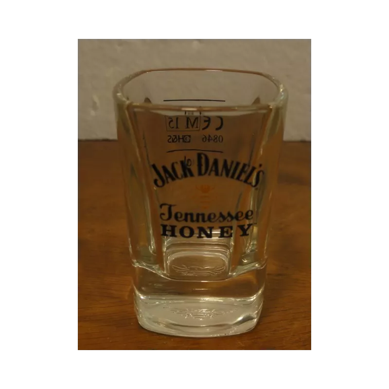 1 SHOOTER JACK DANIEL'S 4CL