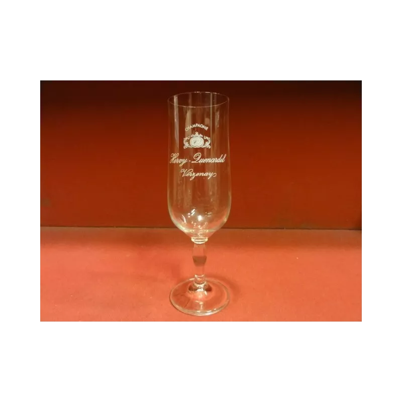 5 VERRES CHAMPAGNE  HERVY QUENARDEL 15CL