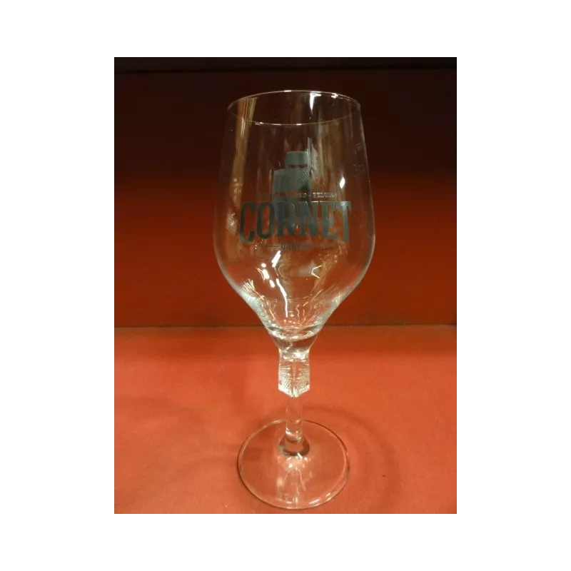 6 VERRES 33/ 50CL HT. 24CM Tigrebock