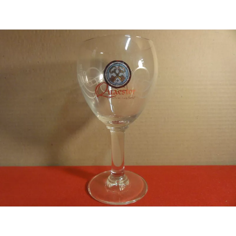 1 VERRE LEFFE COLLECTOR QUAESTOR