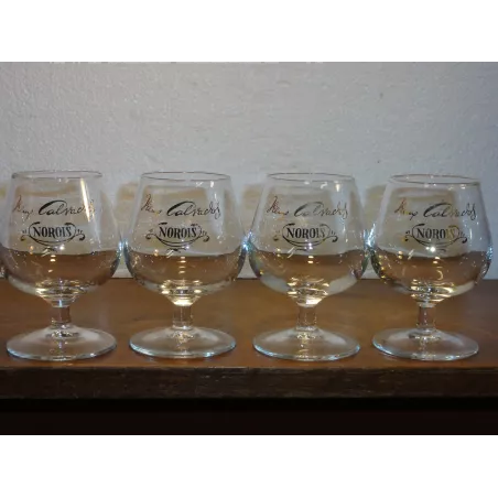 4 VERRES VIEUX CALVADOS NOROIS HT.9.20CM 10CL