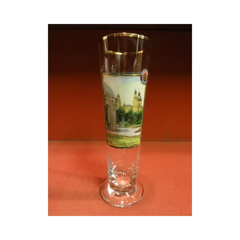 1 VERRE PAULANER 40CL HT .22.70CM